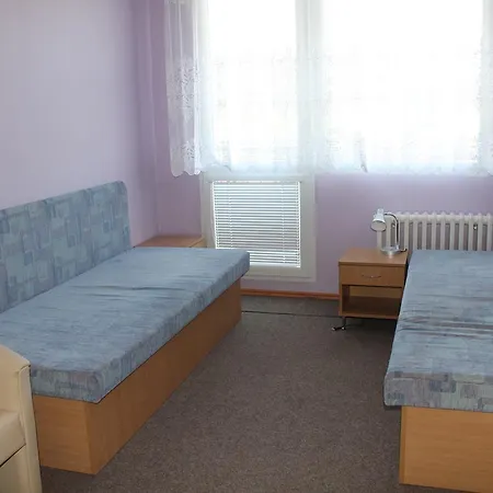 Sd Jedlikova 9 *